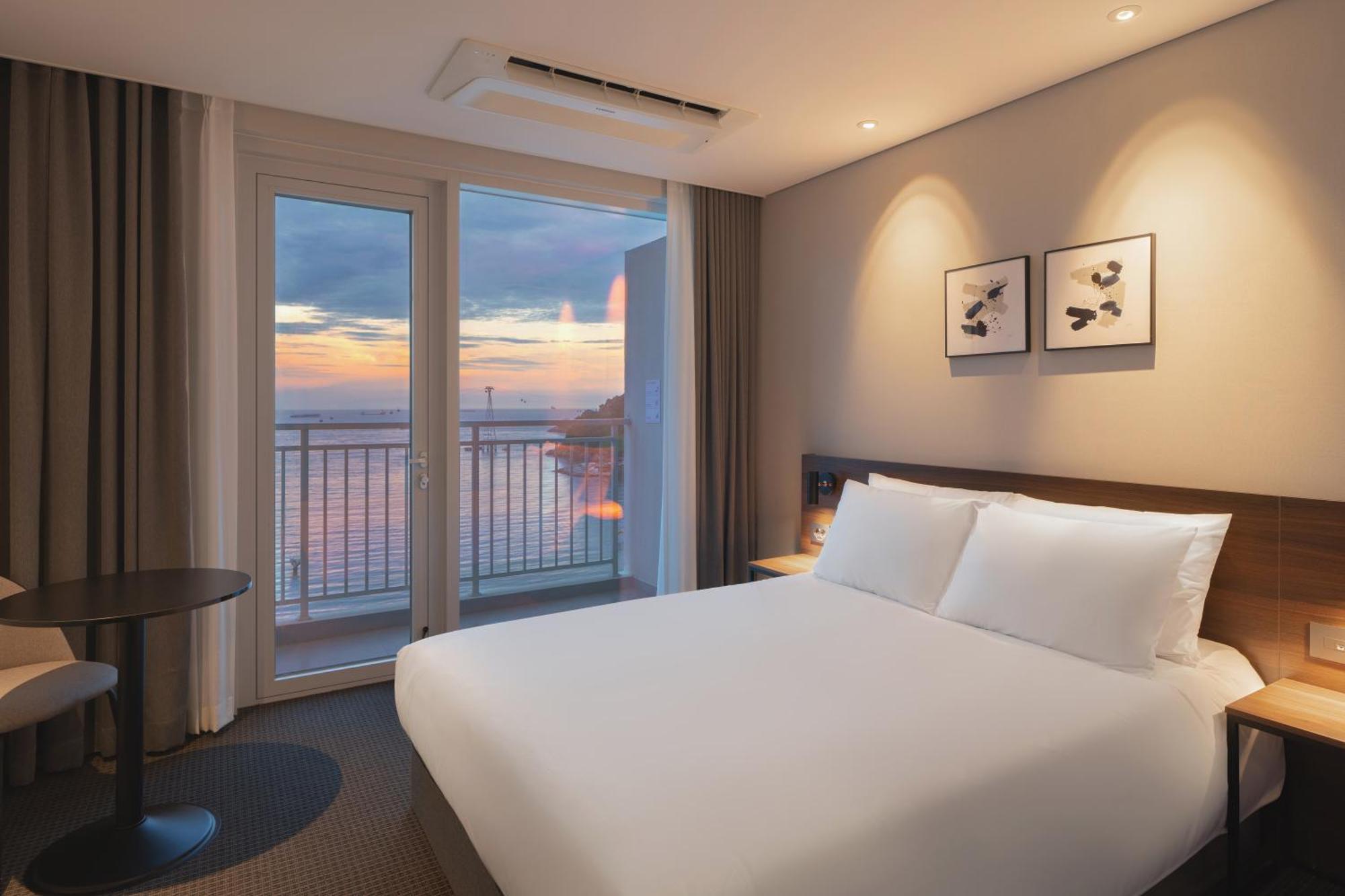 Urbanstay Busan Songdo Beach Ngoại thất bức ảnh
