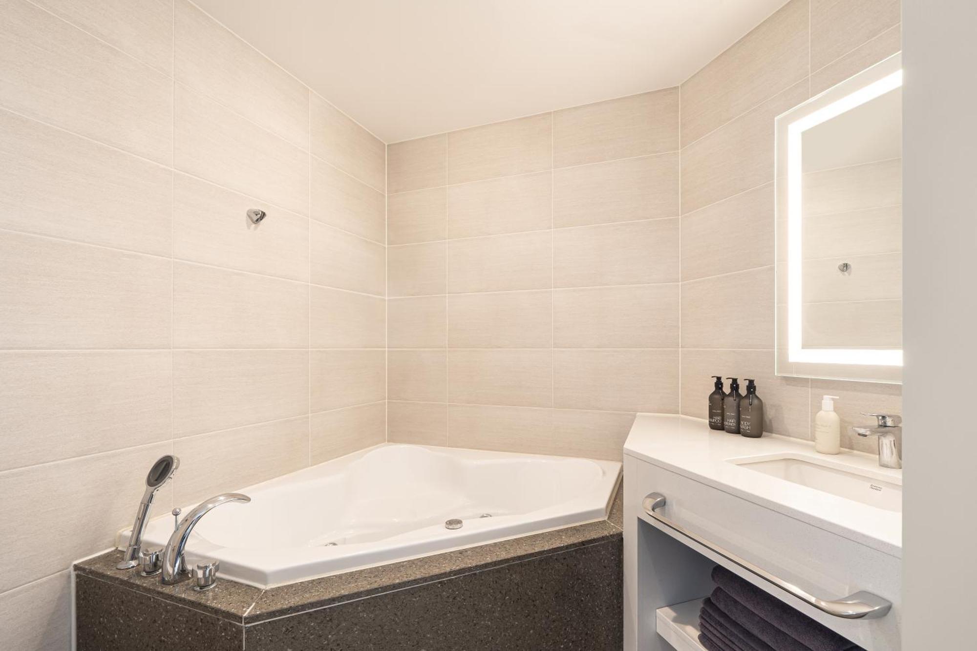 Urbanstay Busan Songdo Beach Ngoại thất bức ảnh